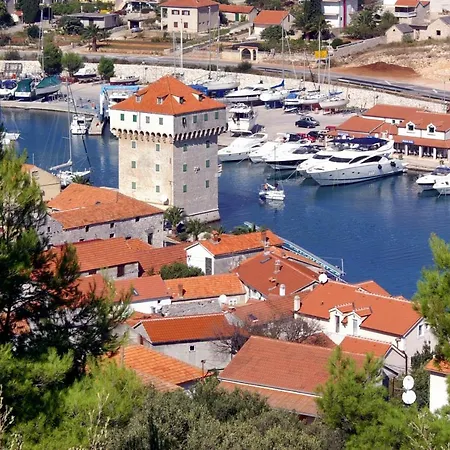With A Parking Space Marina, Trogir - 11554 Apartment Marina